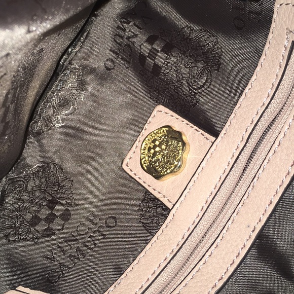 🔥❤️Vince Camuto Cross Bag❤️🔥 - Picture 6 of 8